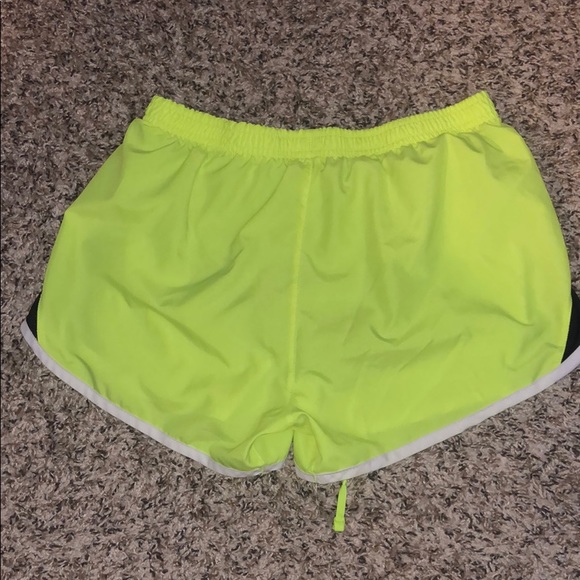nike athletic shorts! - Picture 2 of 4